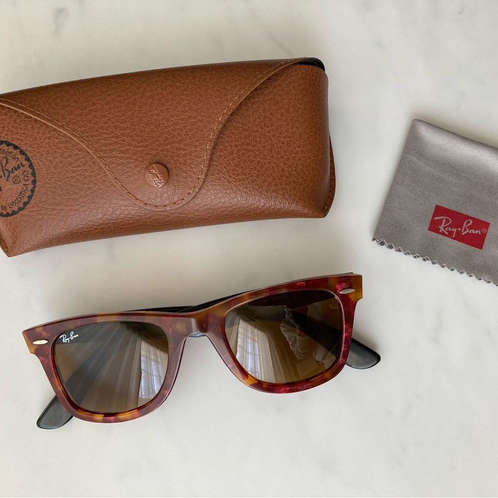 Ray-Ban Wayfarer Sunglasses